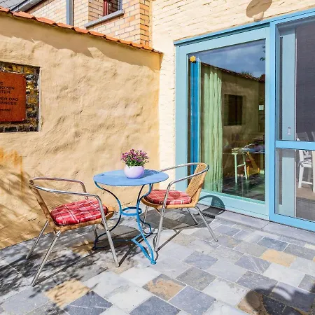 Spacious Holiday In With Garden Hébergement de vacances *